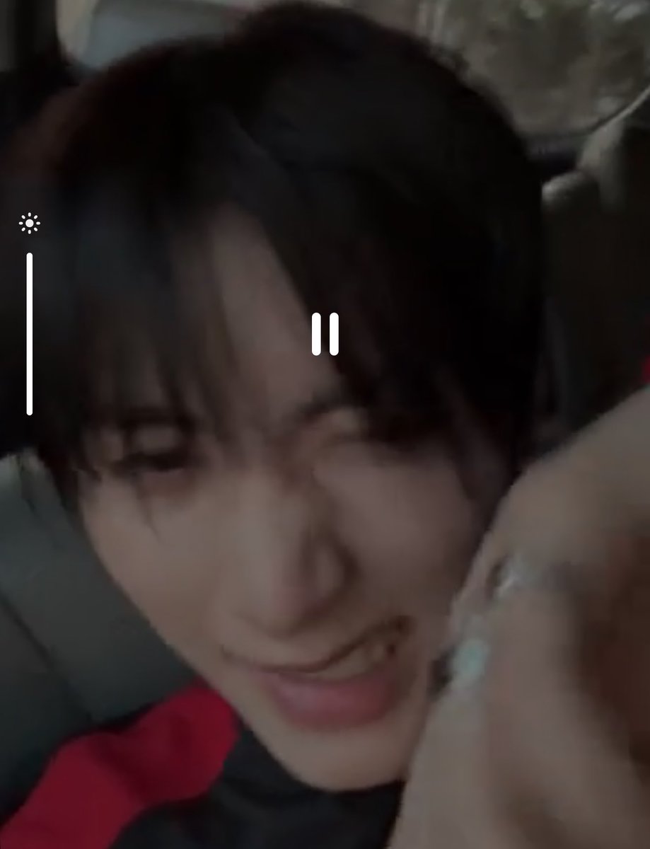 태초 tweet media