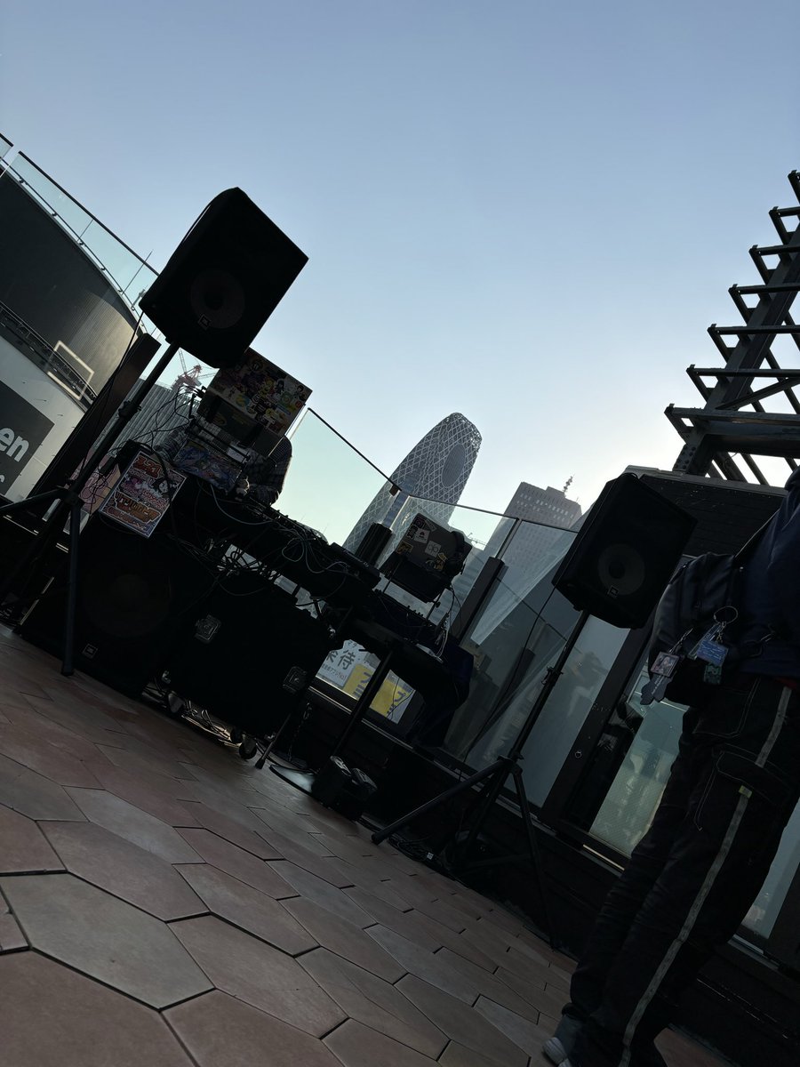 朝が怖い tweet media