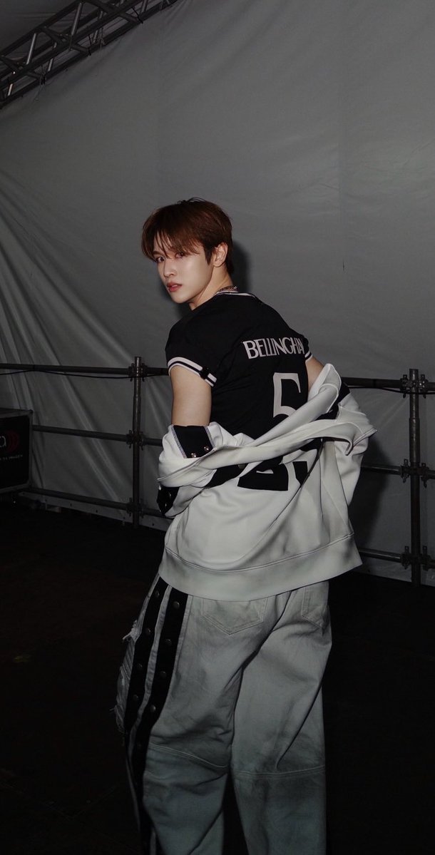 dani •᷄ࡇ•᷅ tweet media