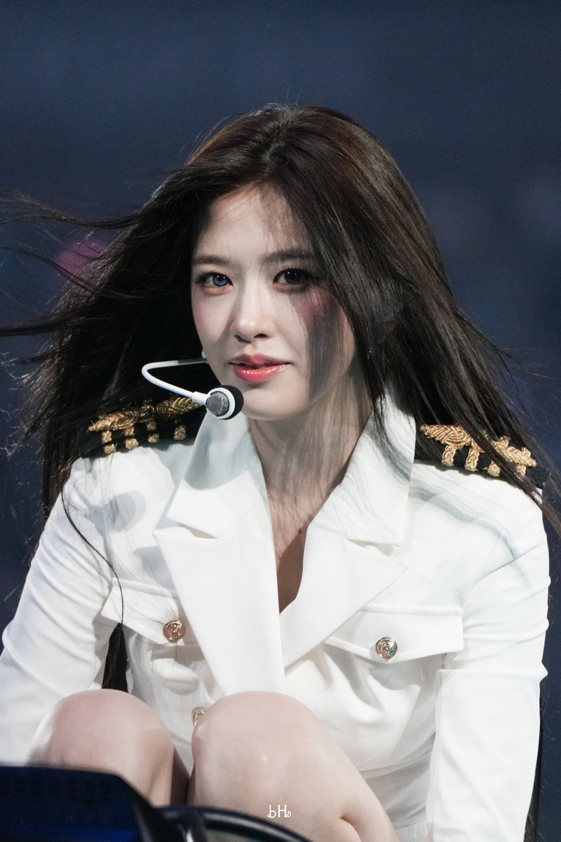 카뿜리 포포 Yujin’s mom 🍋 tweet media