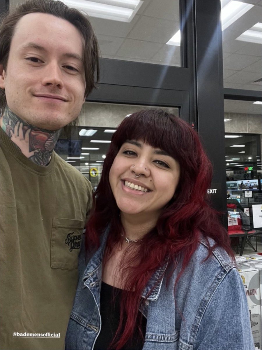 ˚.◜carꙨ ◟☆ tweet media