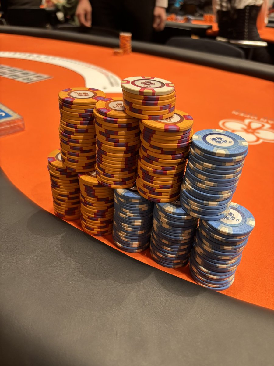 plt_poker tweet media