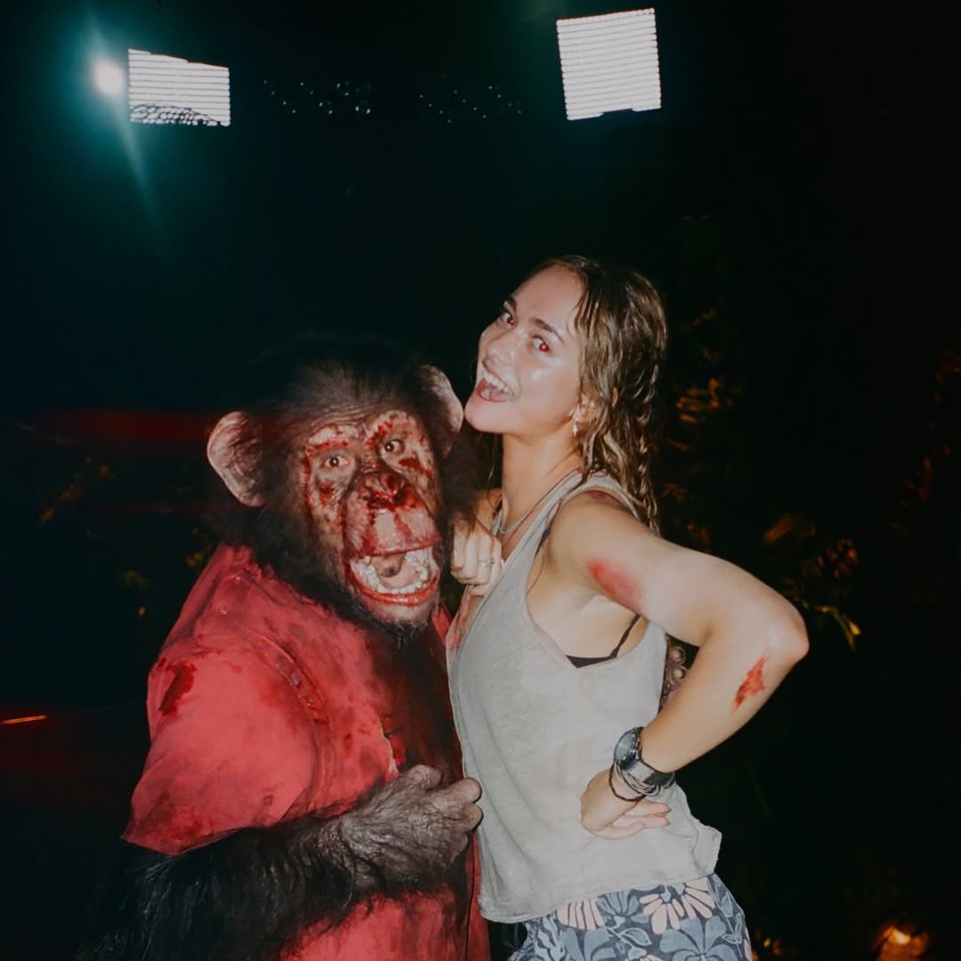 Close-Up Magazine tweet media