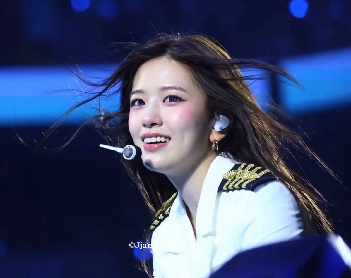 카뿜리 포포 Yujin’s mom 🍋 tweet media