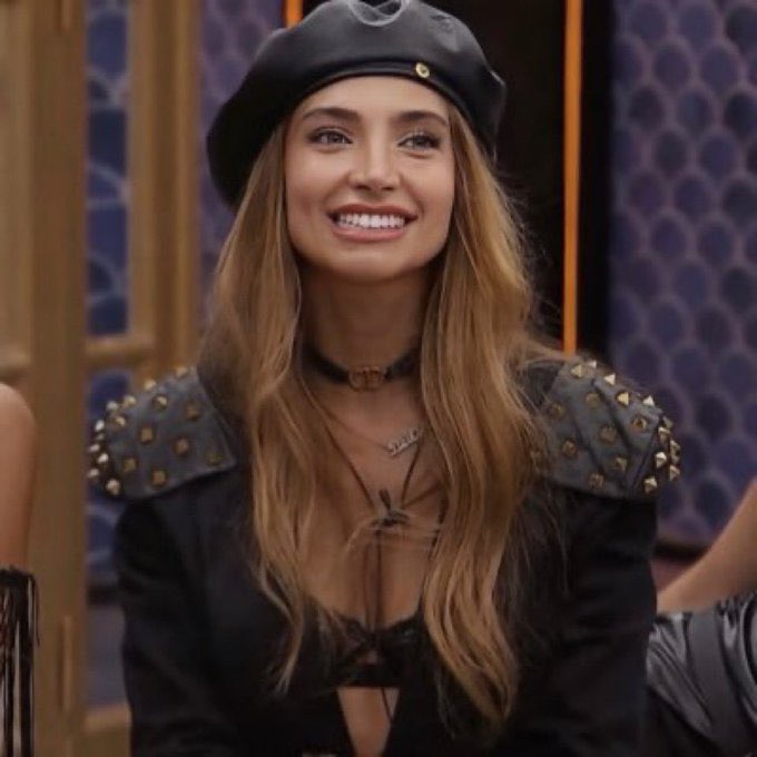 Carlos Santander tweet media