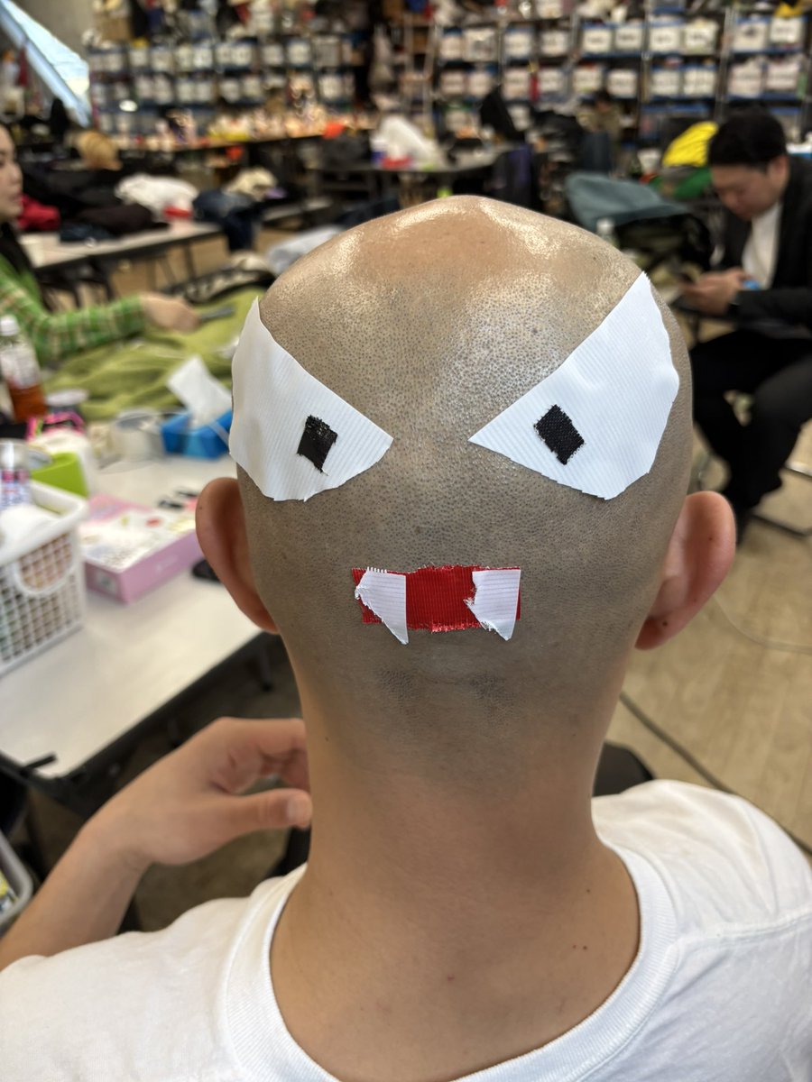 生ファラオ石川 tweet media