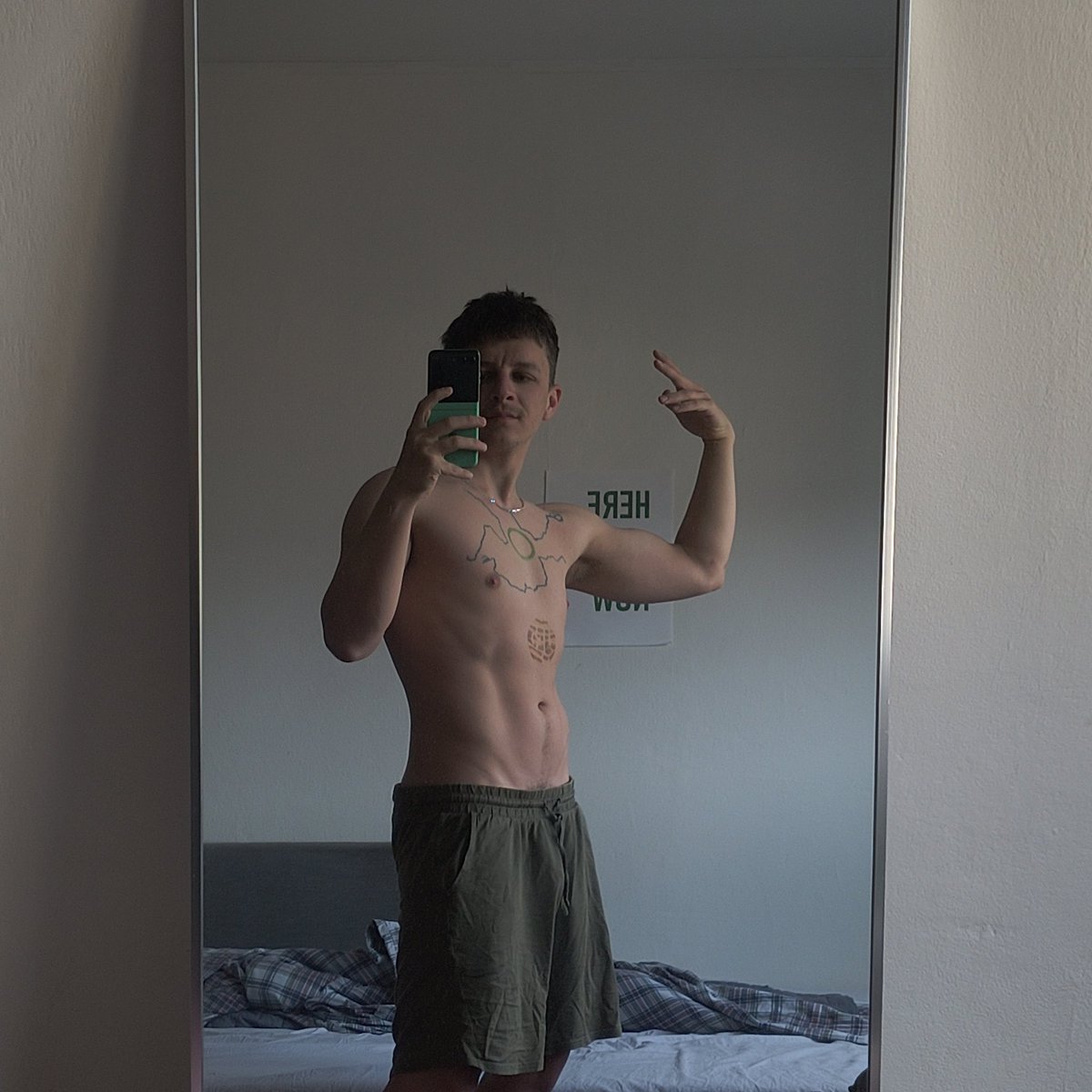 рома tweet media