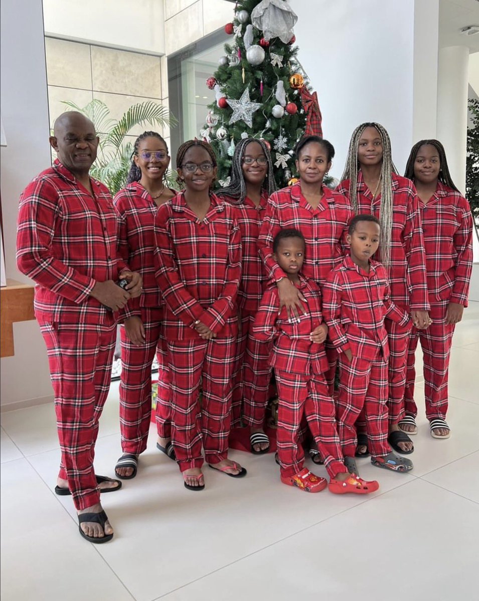 YL_IN_LAGOS tweet media