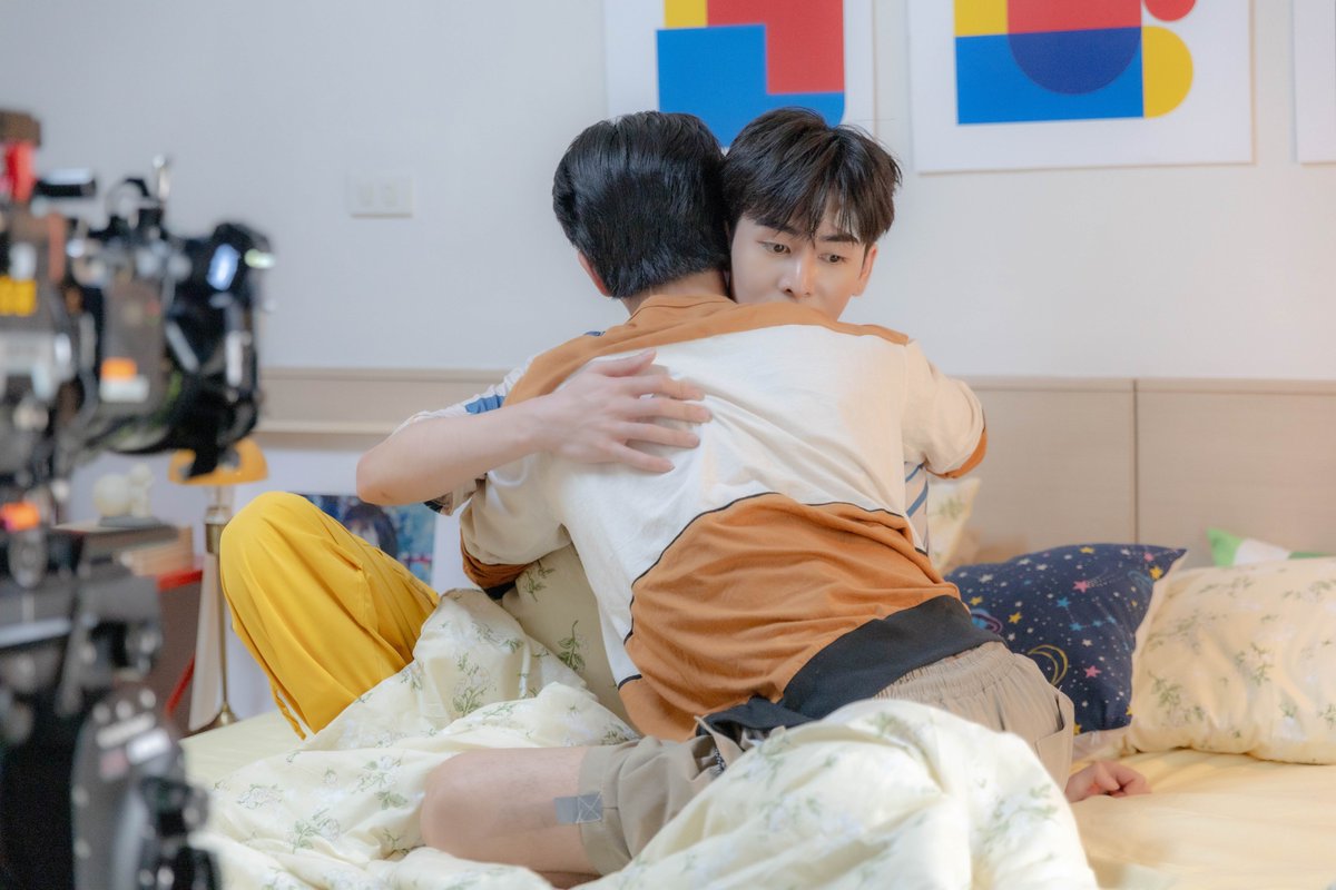 รักครูเท่าโลกเลย Love You Teacher tweet media