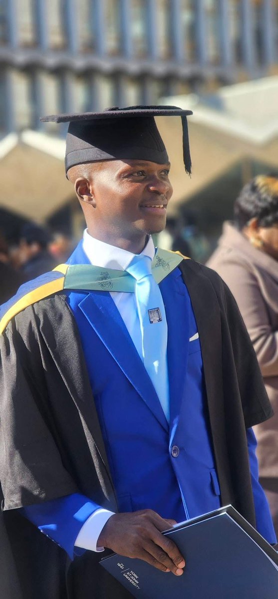 OmoyofunmisegunIBB tweet media