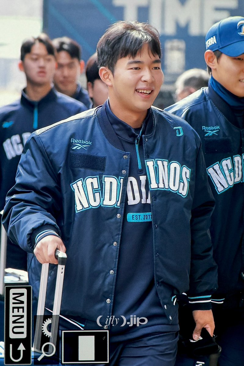 𝗂𝖿𝗅𝗒 tweet media