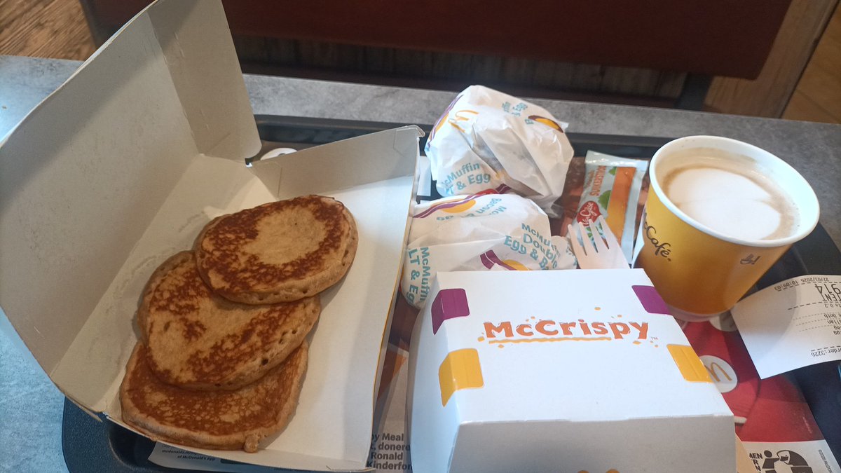 Tom Haverford tweet media