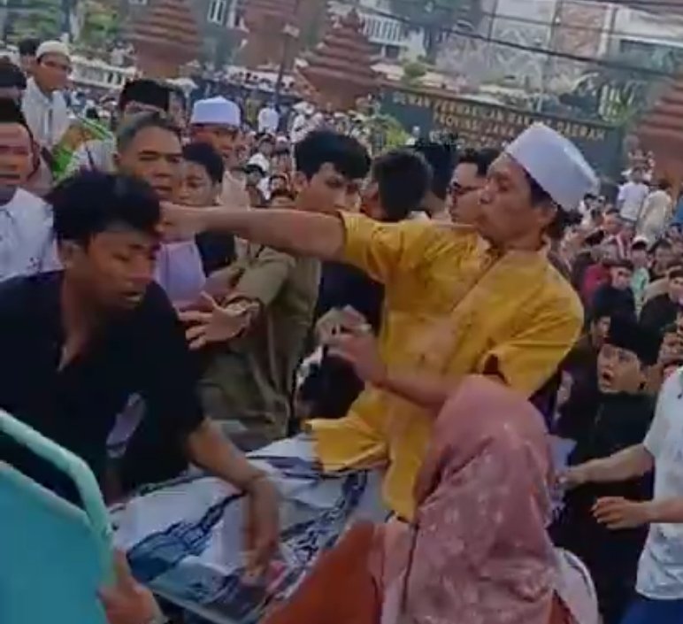 humanpercent's tweet photo. @03__nakula Potret kaum jahiliyah 🫪 https://t.co/PbKDCUbF8r