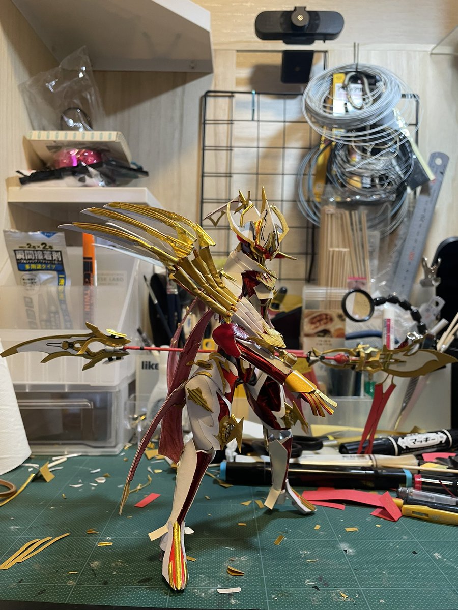 the_kakitaros1's tweet photo. おつKAKIぴー！☆

warframeより

Guandao prime 

完成致しましたー！！！

わかってる！トイレットペーパーだろ？笑
ちょっと待ってくれ！
違うんだ！言い訳させてくれ！
引越した時に台座がどっか行ったんだ！

5〜6個くらいあった台座が、どっか行っちゃったんだ！
反抗期で家出しちゃったかな😜笑 https://t.co/gnBle96y34