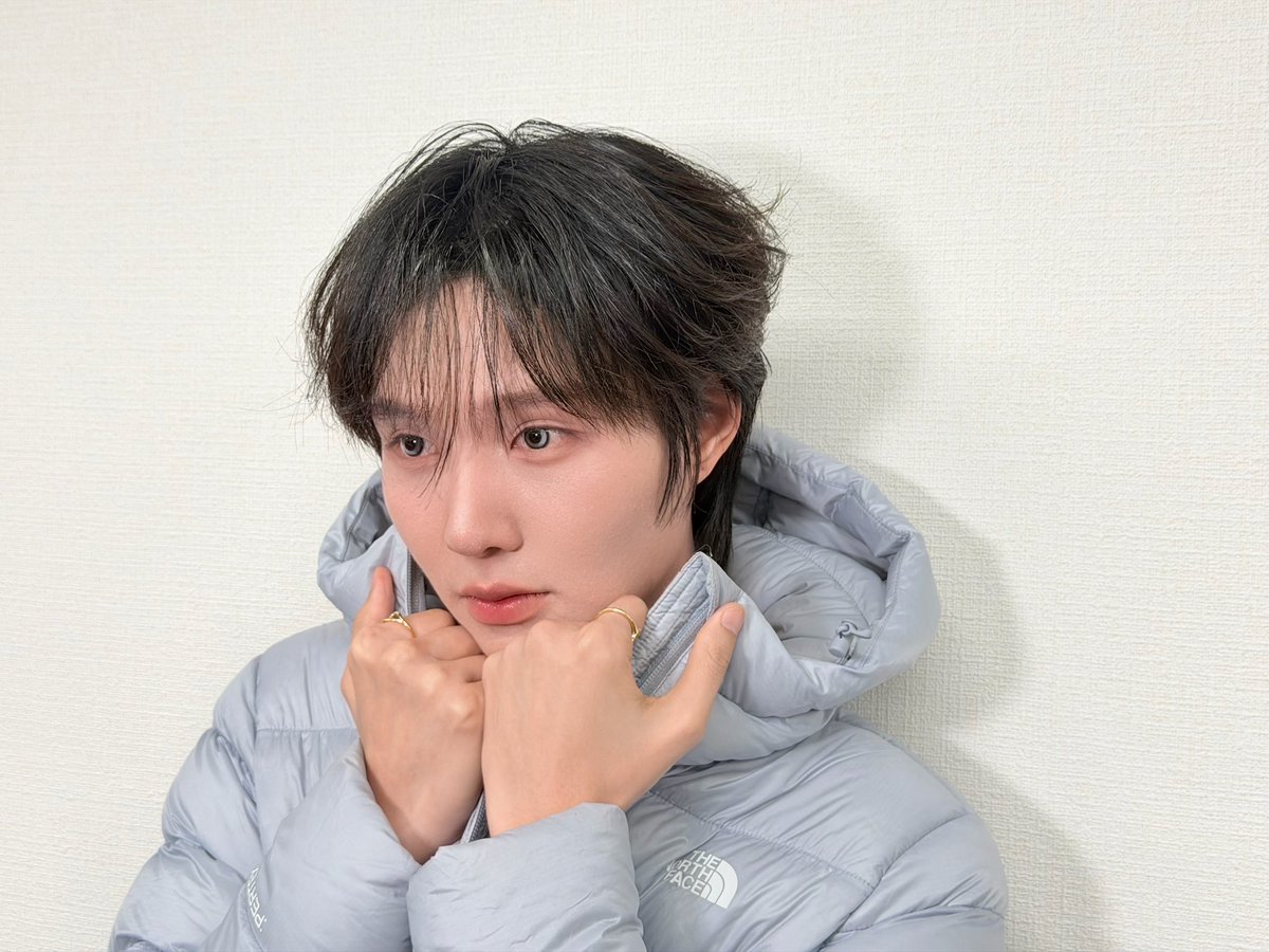 Thanatop.makeupb tweet media