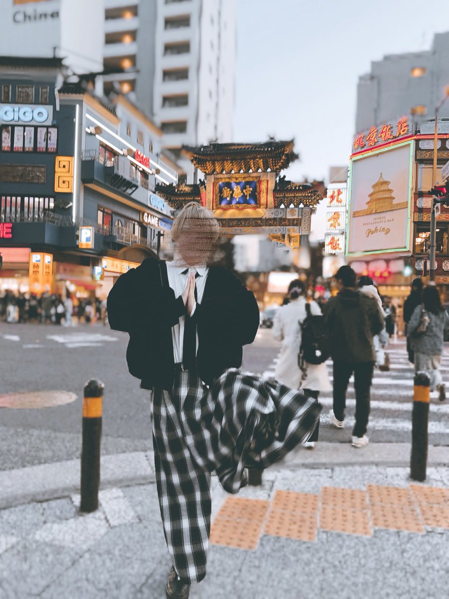 そらびび tweet media