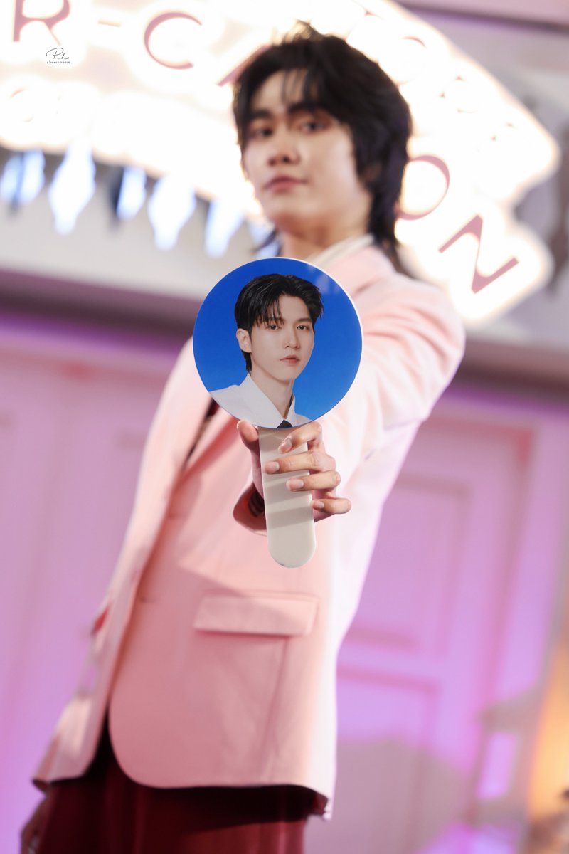 𝘱𝘤𝘩. — tweet media