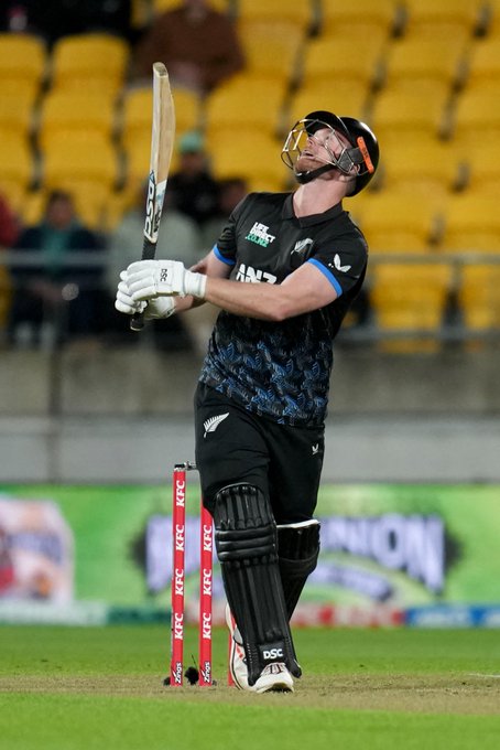 Not a great outing for Kiwis so far with the bat in Wellington