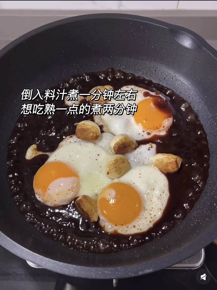 stephanie tweet media