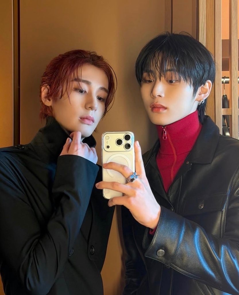 Base umum bisa follow @cornerfess tweet media