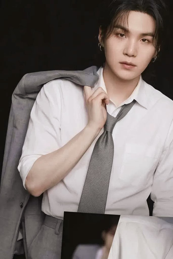 Jongsuk (@leevjongsuk) on Twitter photo 