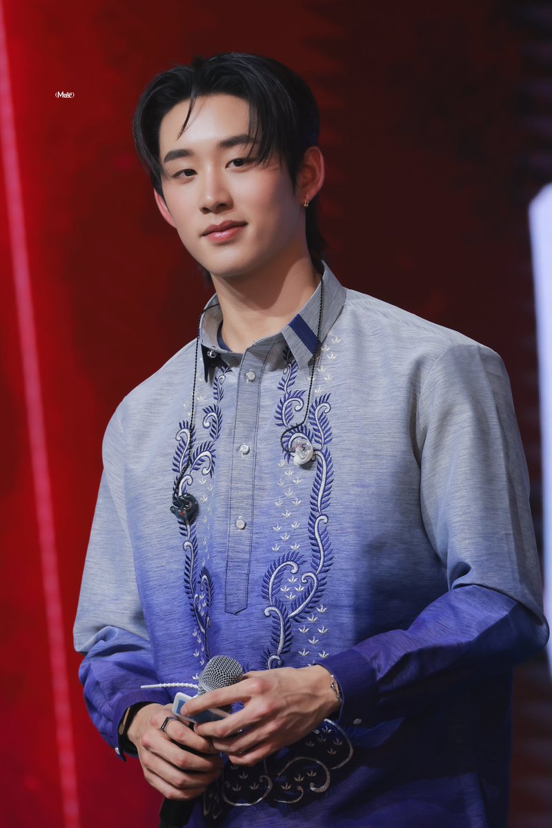 𝑀𝑈𝑆𝐸 tweet media