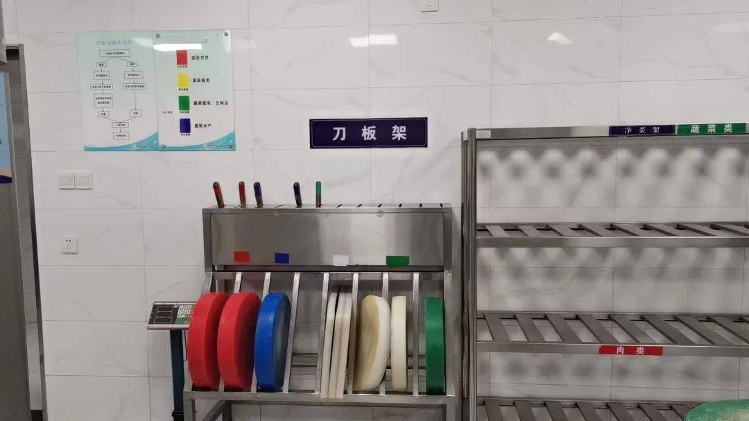 pern peeraya tweet media