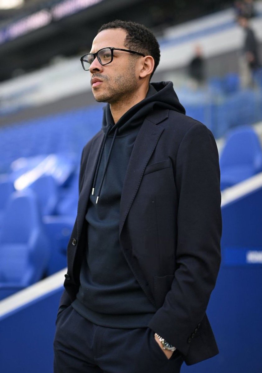 Sacking Liam Rosenior makes no difference. The same as it made no sense sacking Maresca

We will still have the same board &amp; the same players

Look what our ownership has done

🔹️Osimhen - Delap
🔹️Balde - Hato
🔹️Guehi - Tosin
🔹️Rogers - Gittens
🔹️Maignan - Jorgensen 
NA