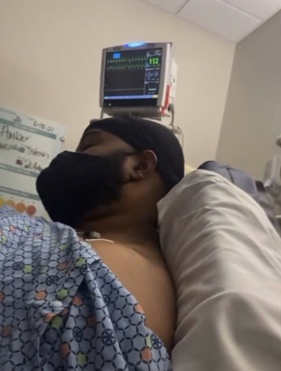 GODS FAVORITE tweet media