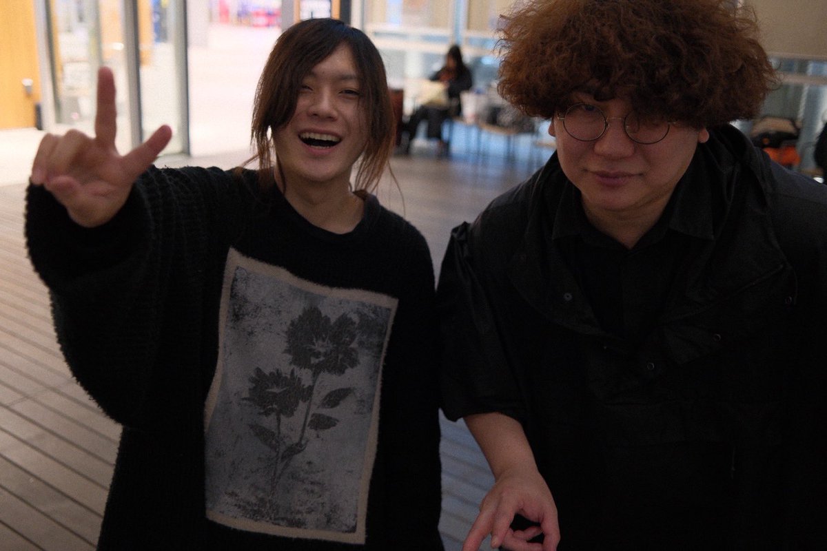 DJライブキッズあるある中の人 tweet media