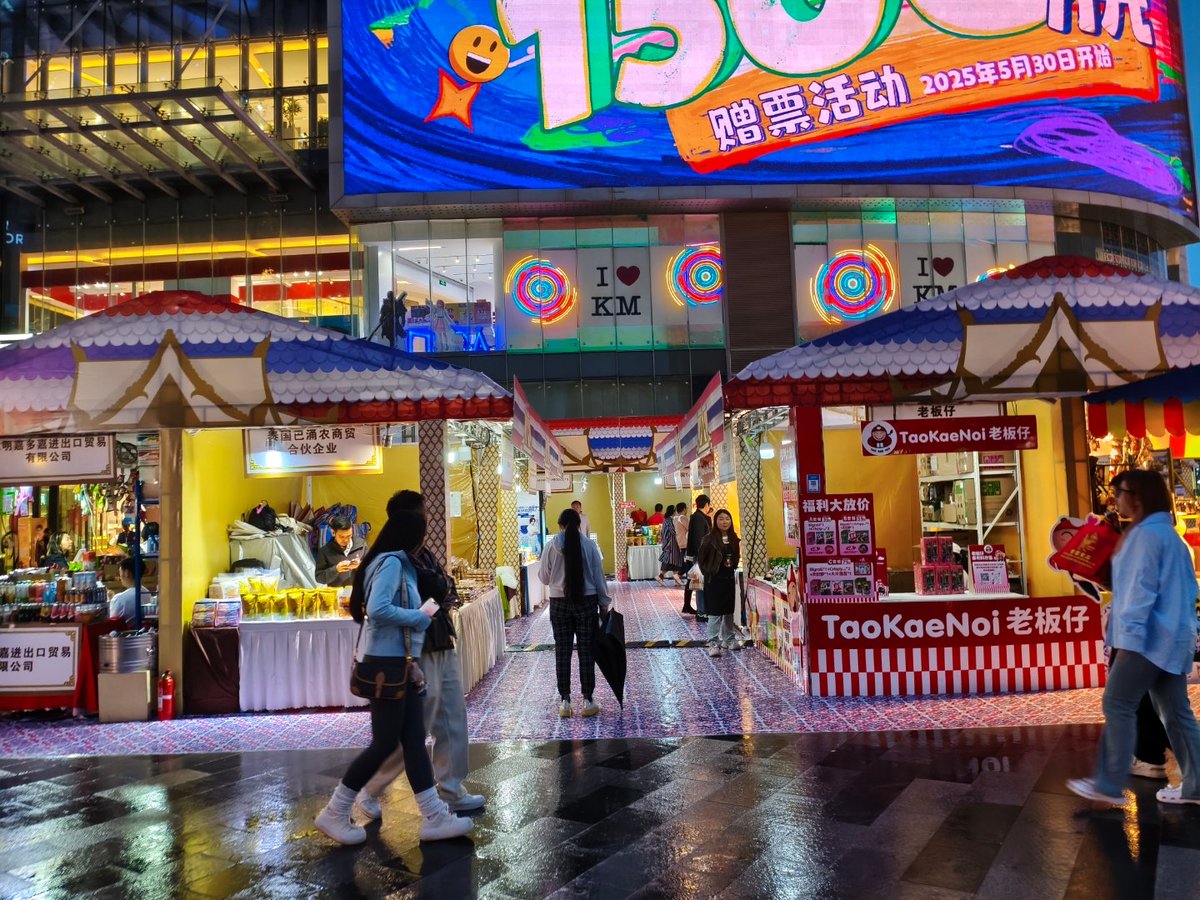 lukeliuke tweet media