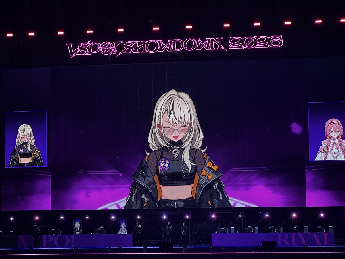 あきお tweet media