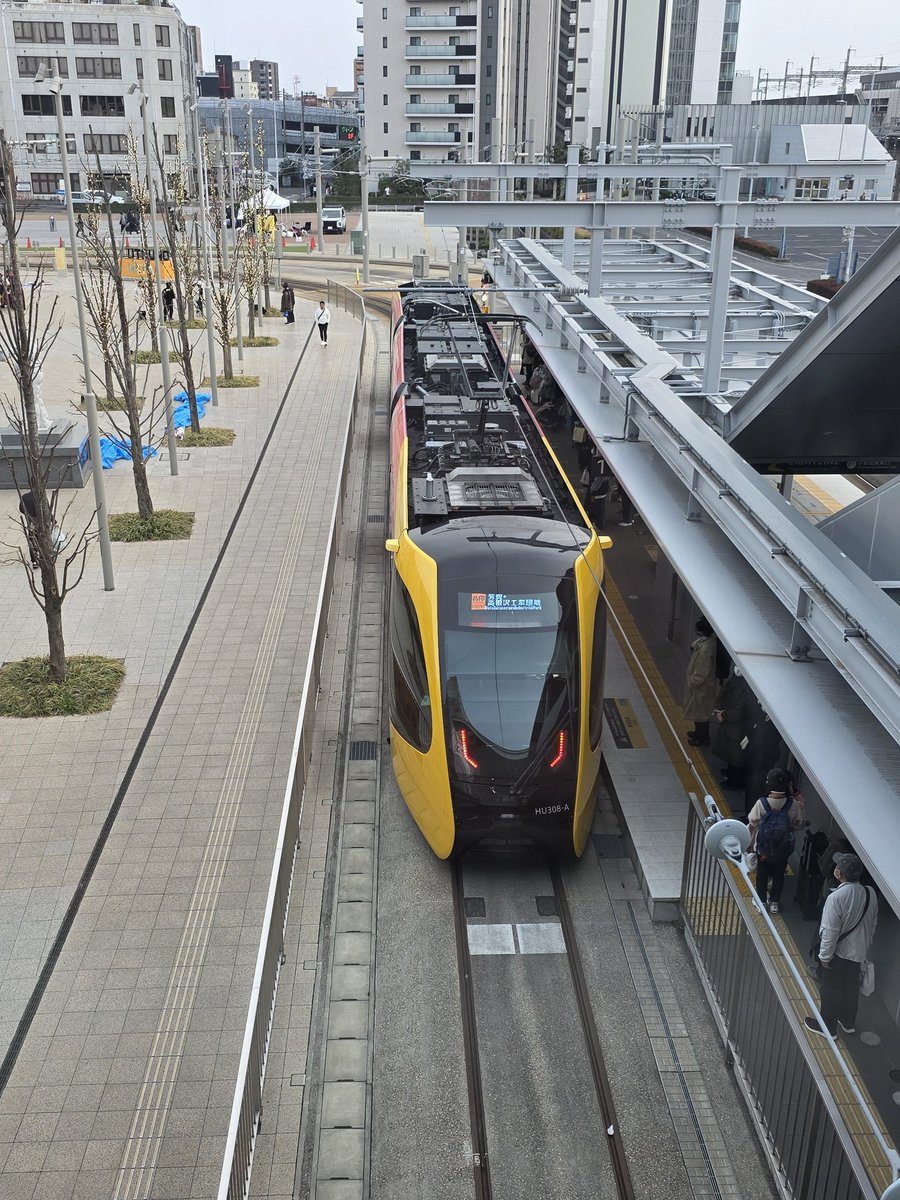 44non5non44's tweet photo. 🥟と🚊の街です https://t.co/puVM9EejFM