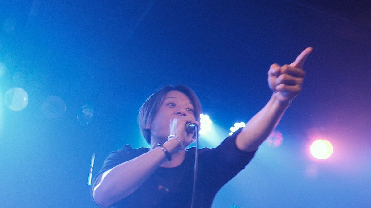 渓にょろ tweet media