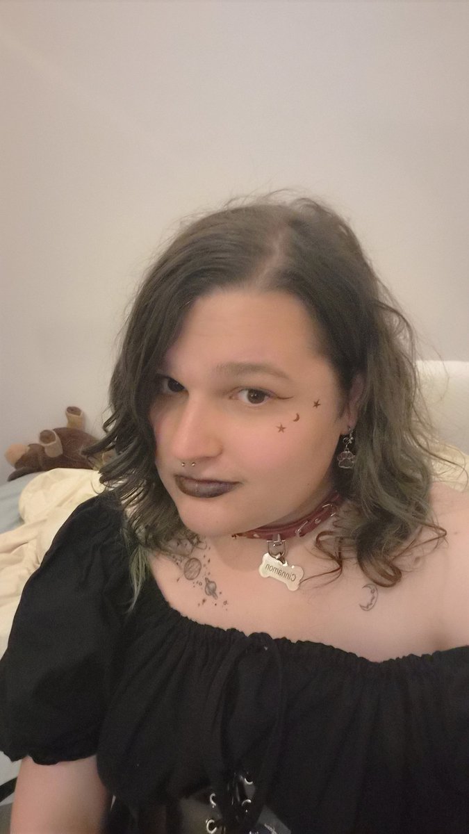 Hon Catcher tweet media