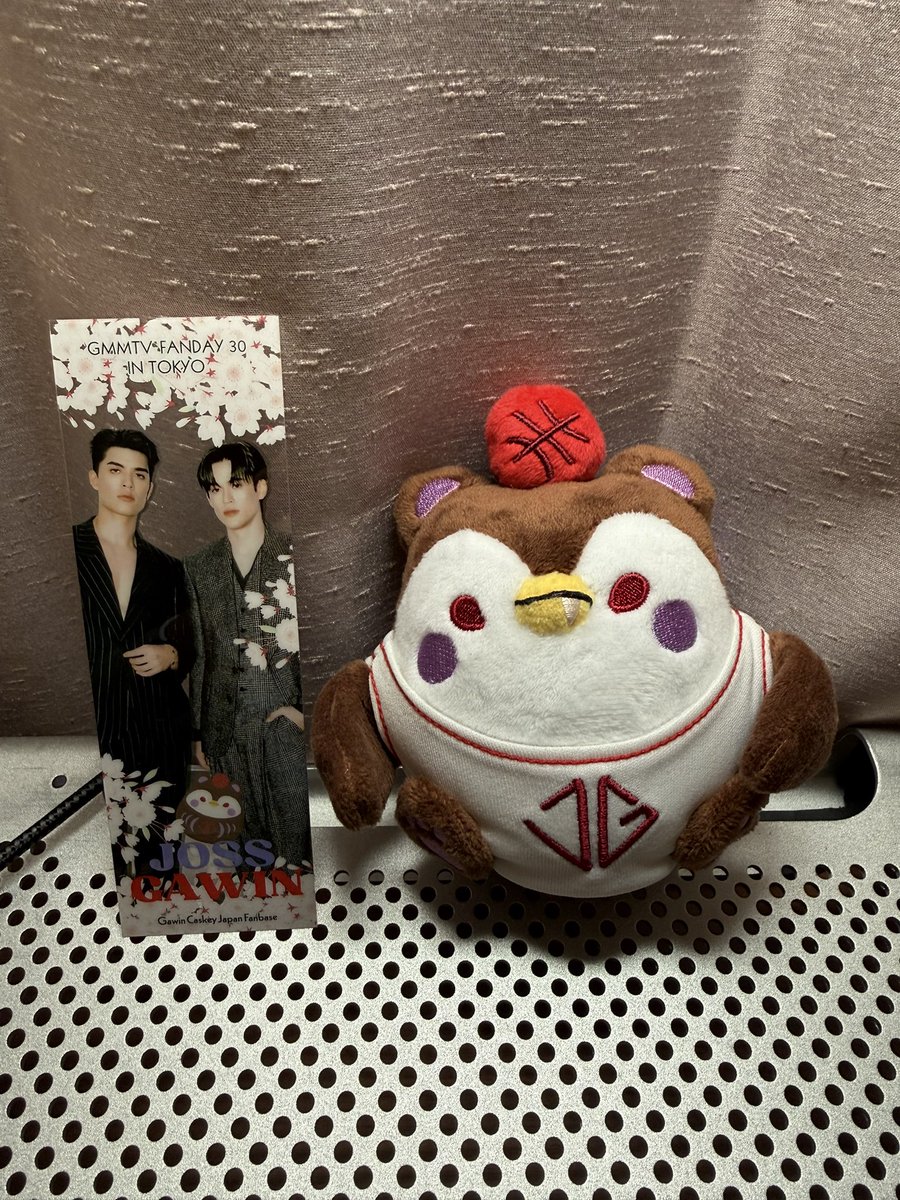 roshiputa's tweet photo. いつも素敵な企画をありがとうございます。オンフレ絶賛放送中でお二人に会えるの最高でした🔥
#GMMTVFANDAY30INTOKYO
#JossGawin https://t.co/Xqshasnffo
