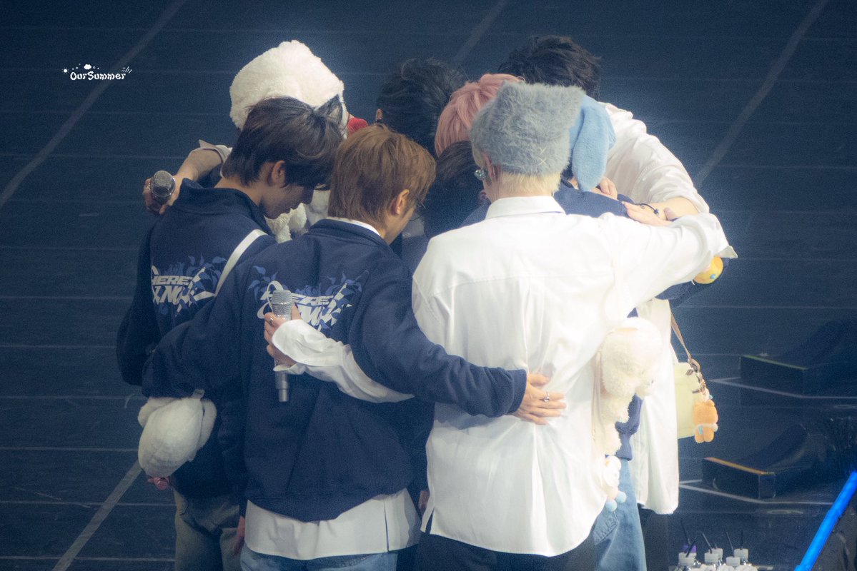 𝙊𝙪𝙧 𝙎𝙪𝙢𝙢𝙚𝙧 ☀︎ ⋆⁺₊⋆ tweet media