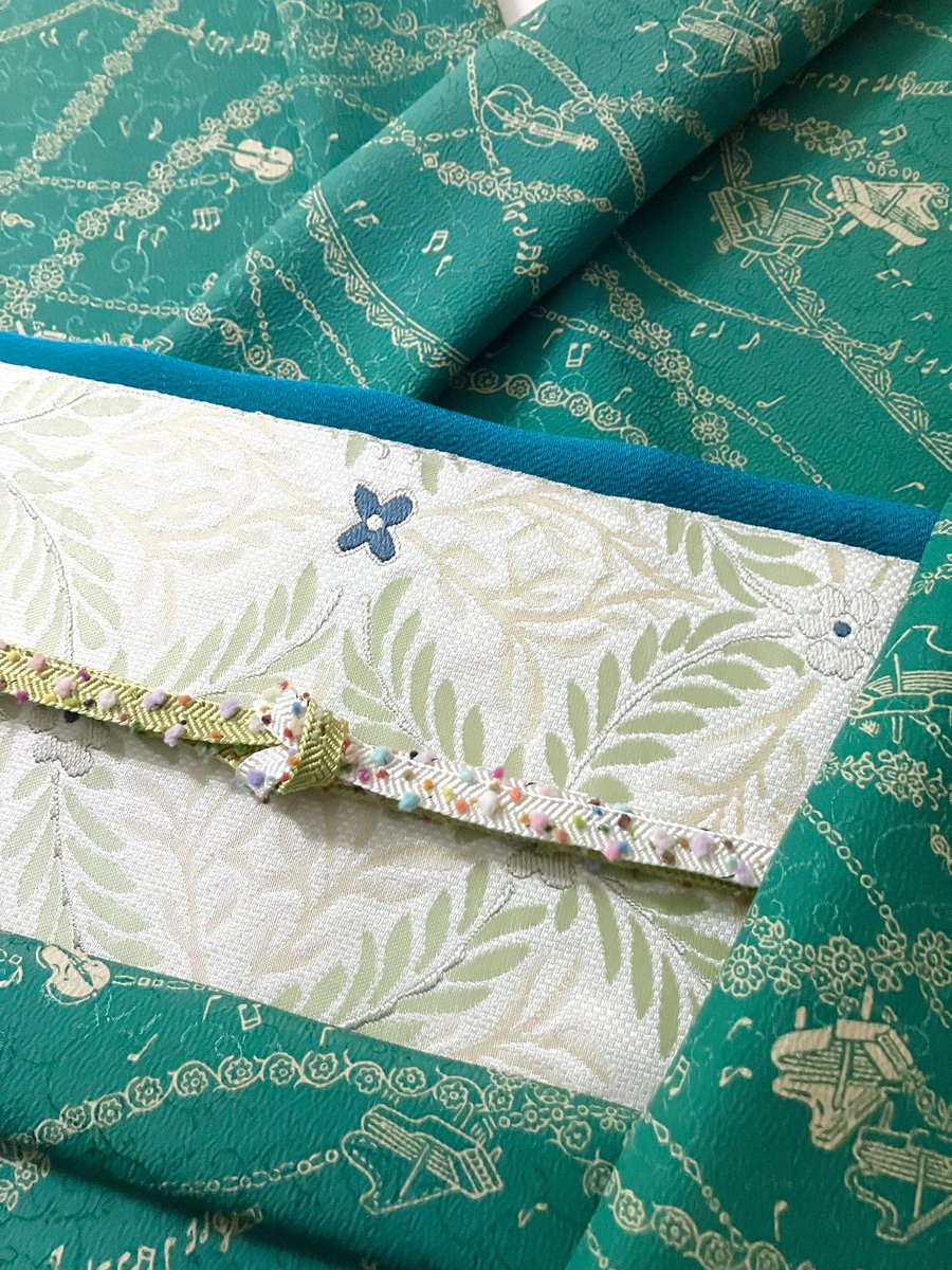 神戸・元町 丸太や　三木弦 tweet media