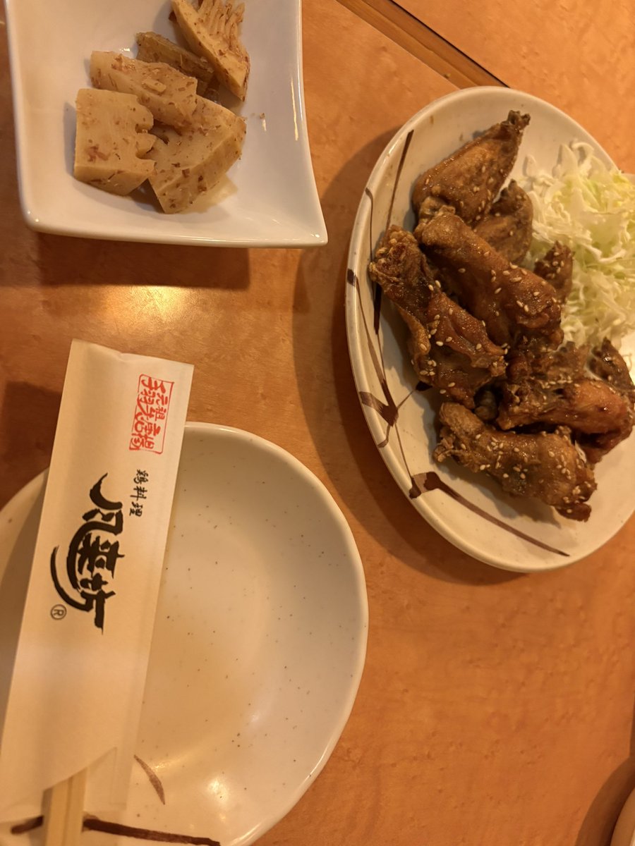 ダーハマ tweet media