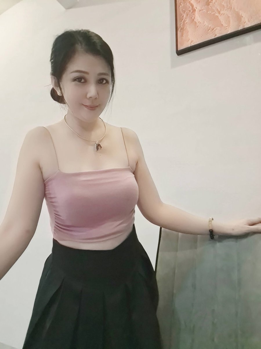 气质美熟女Beautiful Mature Women tweet media