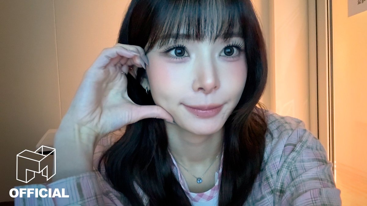 tripleS official tweet media