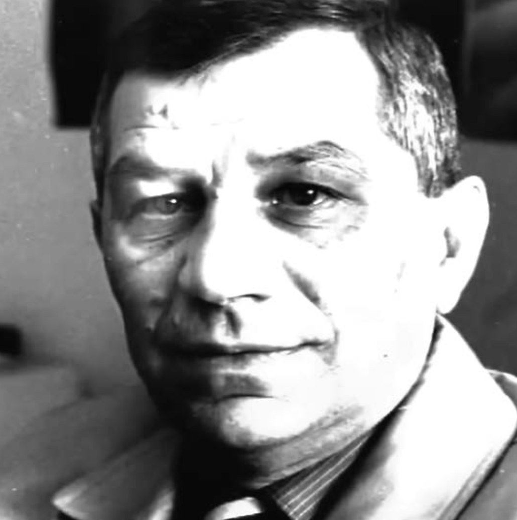 Stasiland Slovenija tweet media