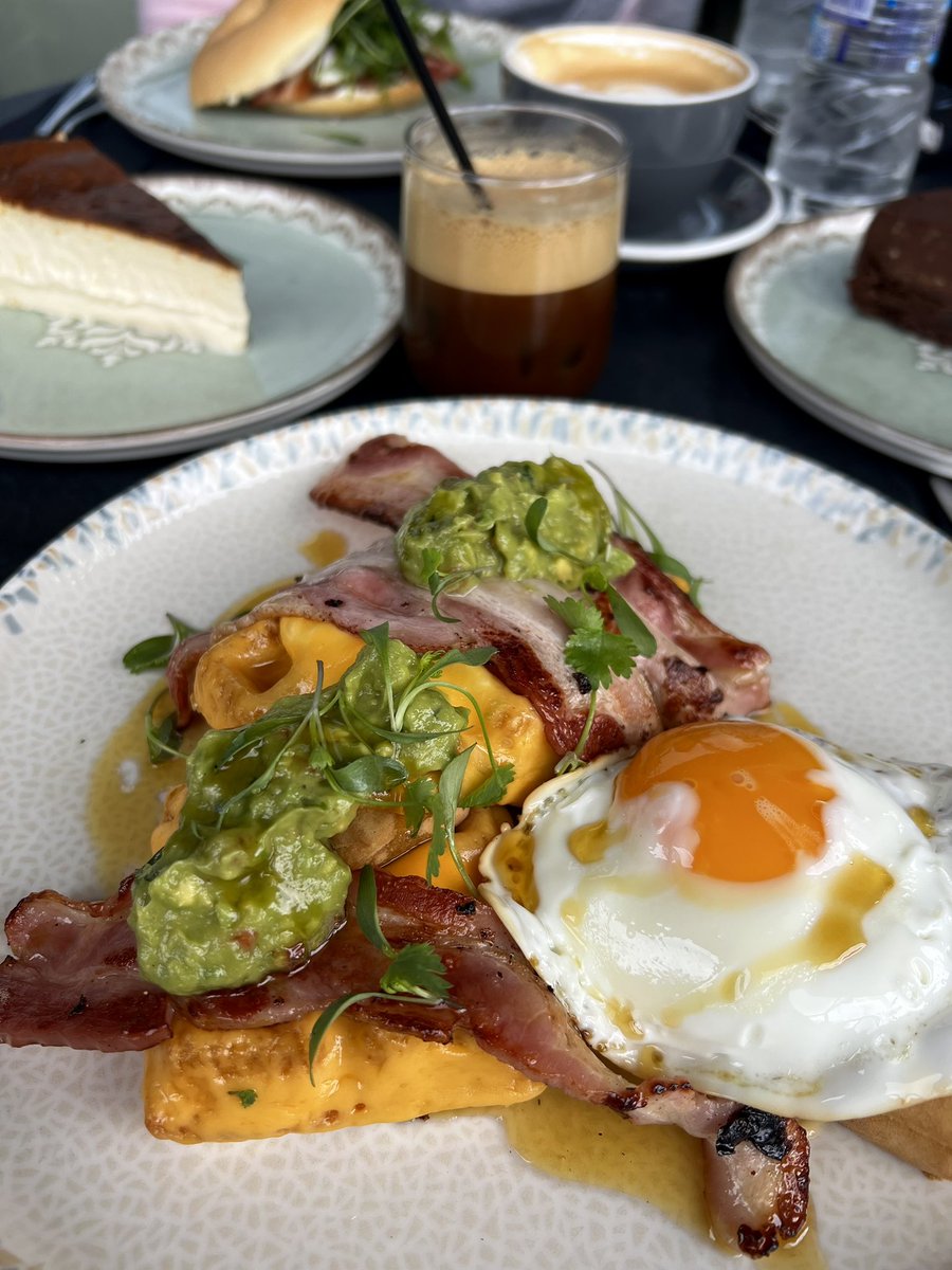 θέλω XANAX tweet media