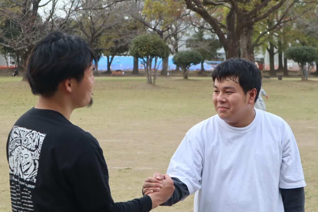 くにや tweet media