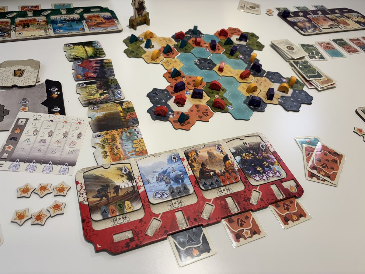 JUN@フレア tweet media