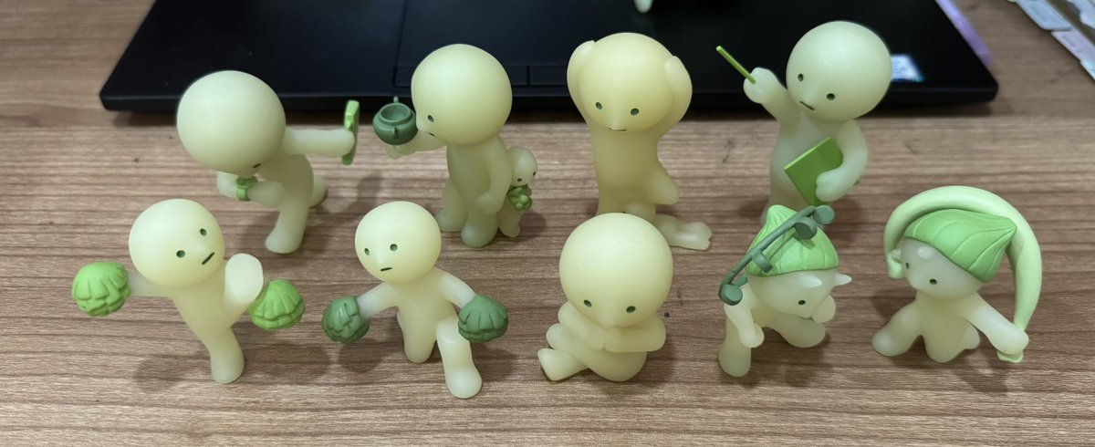 aemaesai's tweet photo. #pasarsmiski wts assorted smiski, rm40 each, can nego price

free postage, can dm ti see more pics https://t.co/DfXc9TTYiB