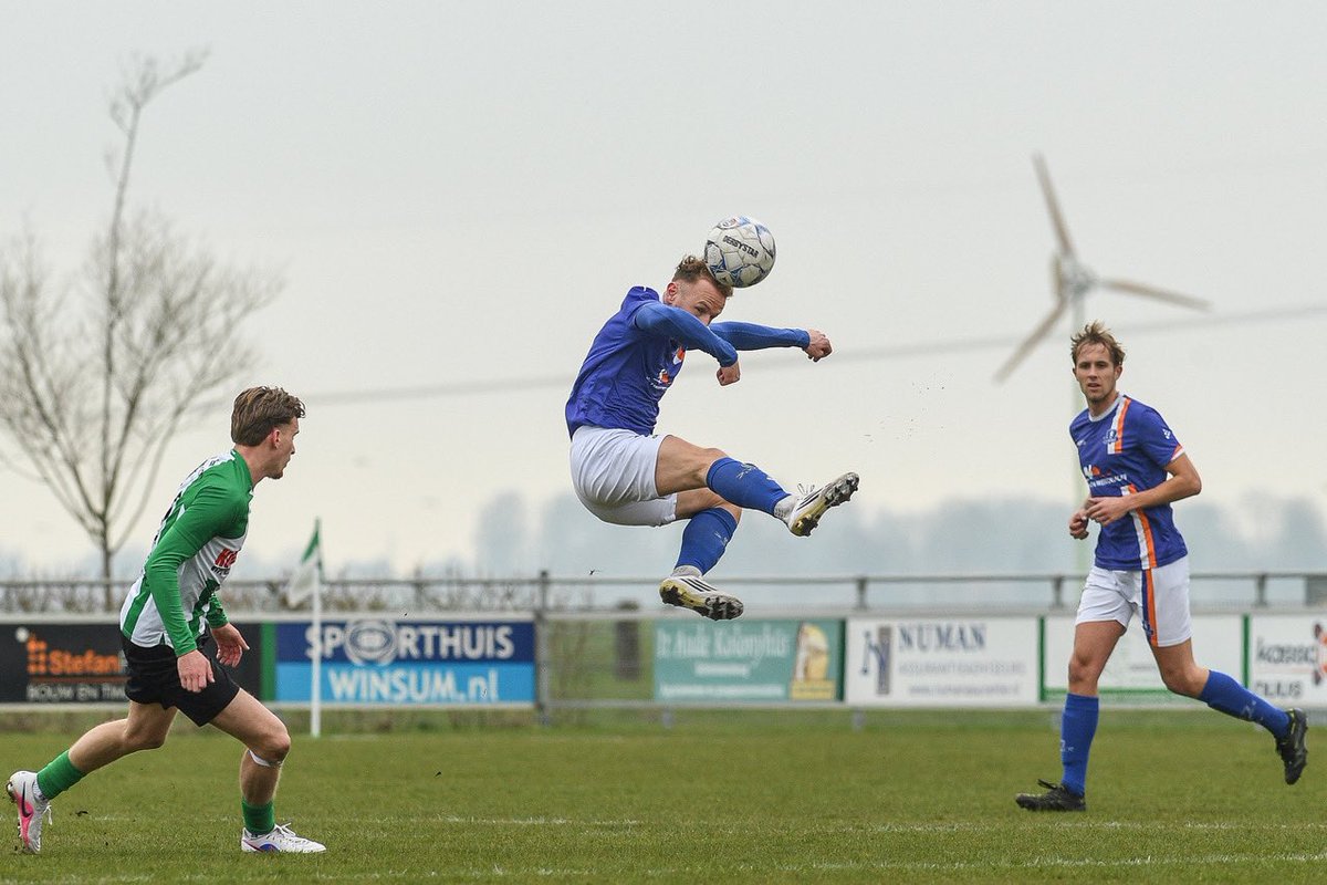 vvBuitenpost's tweet photo. Buitenpost speelt gelijk tegen stug Winsum

⚽️ Rik Weening

https://t.co/p0dp87IUMG https://t.co/E5ocW0CTVr
