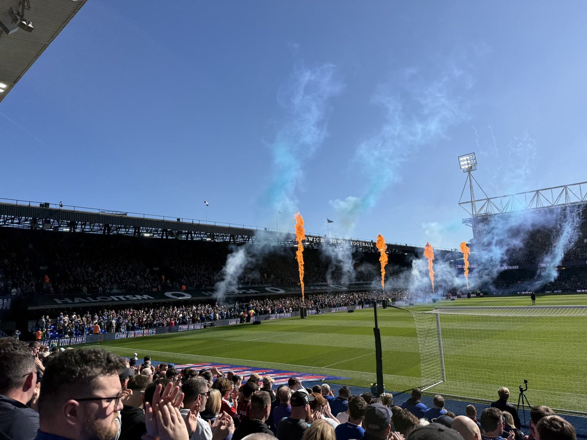 Graeme Shinnie tweet media