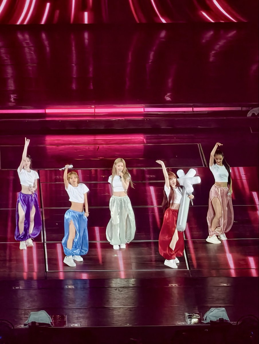 กะเพราตลอดไป tweet media