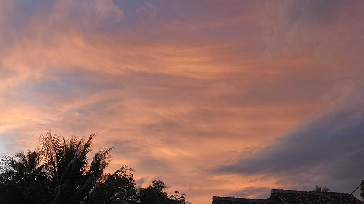 Anak Bulan 🔭 tweet media